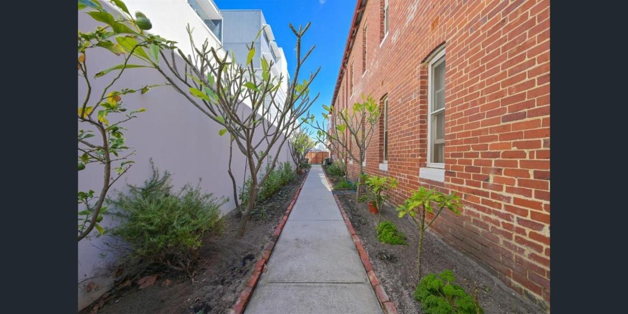 Emu Backpackers Perth - Note - Valid Passport Required For Check In Hostel Bagian luar foto